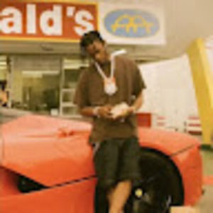 Meet your Posher, Louis